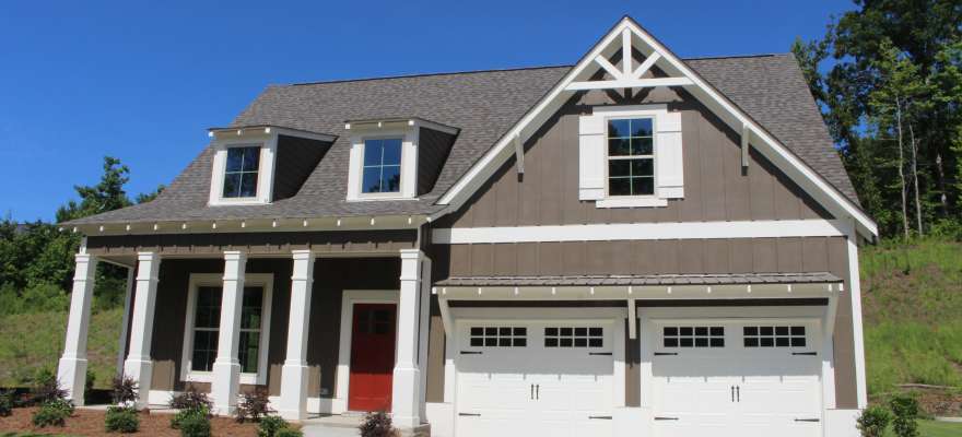 Holiday Buyer & Agent incentives available at Woodridge and Grants Mill Valley