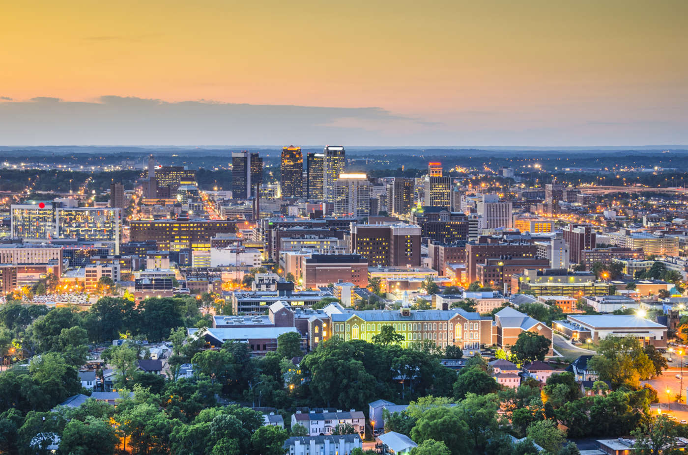 A view of Birmingham [Sean Pavone] © 123rf